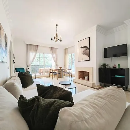 Apartment The Heart Of Nueva Andalucia *