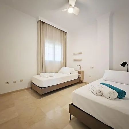 The Heart Of Nueva Andalucia Apartment Marbella