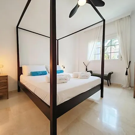 The Heart Of Nueva Andalucia Apartment *